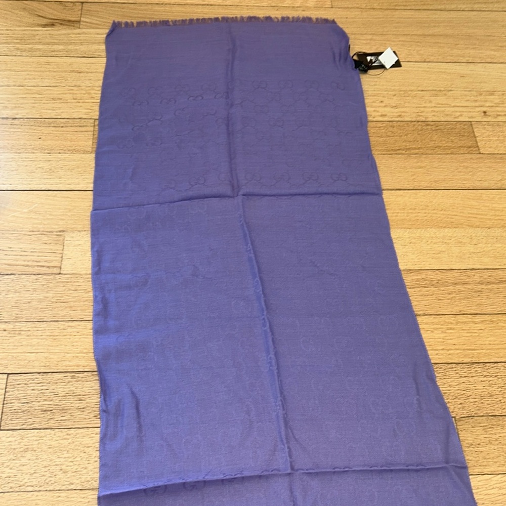 Gucci purple scarf 💜